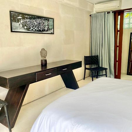 Villa Emma | Heart Of Seminyak | 350M Beach Εξωτερικό φωτογραφία