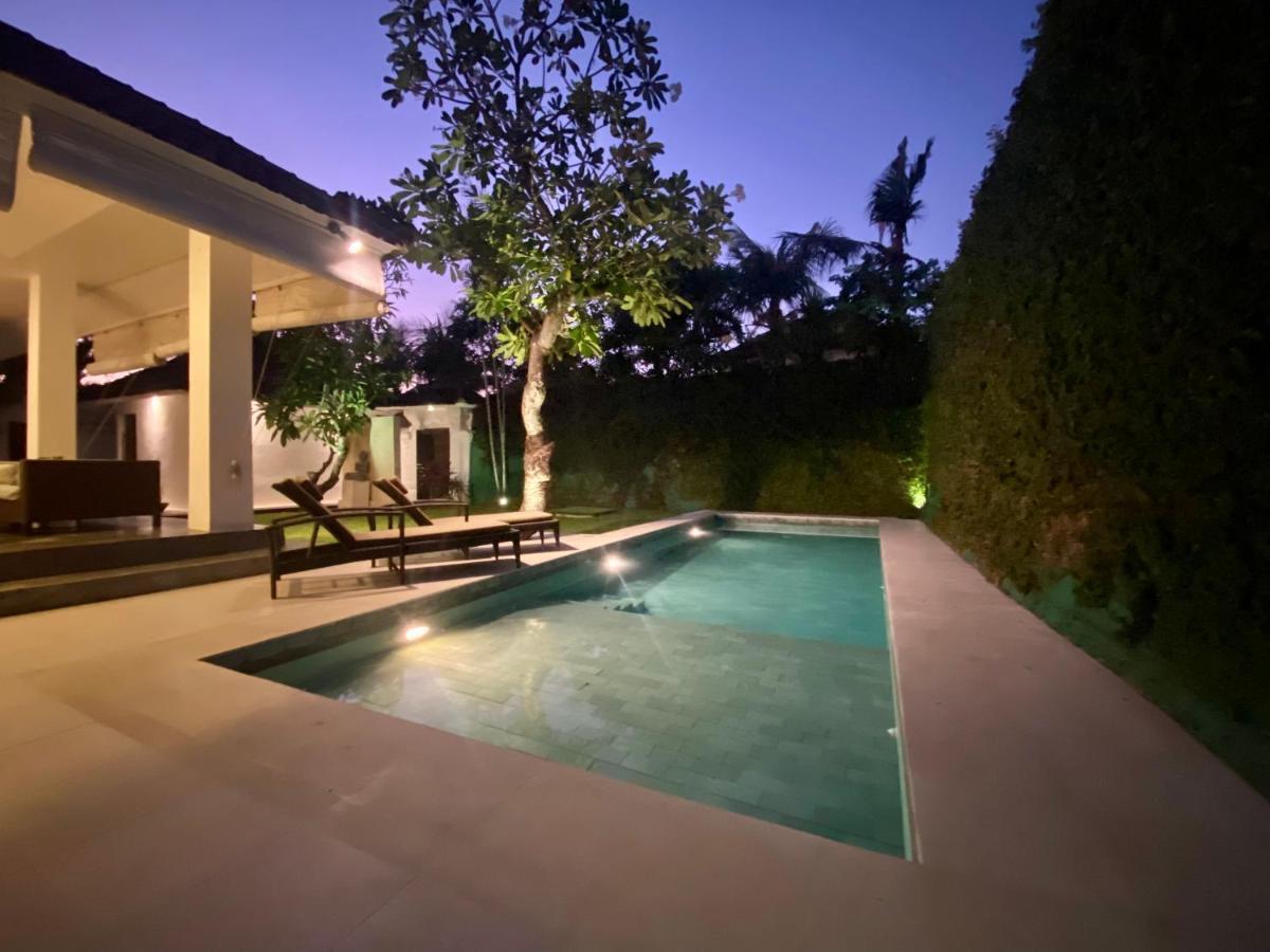 Villa Emma | Heart Of Seminyak | 350M Beach Εξωτερικό φωτογραφία