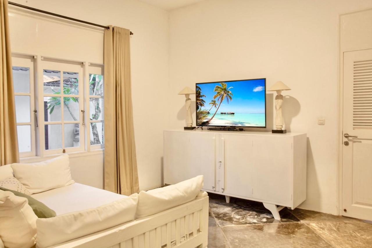 Villa Emma | Heart Of Seminyak | 350M Beach Εξωτερικό φωτογραφία